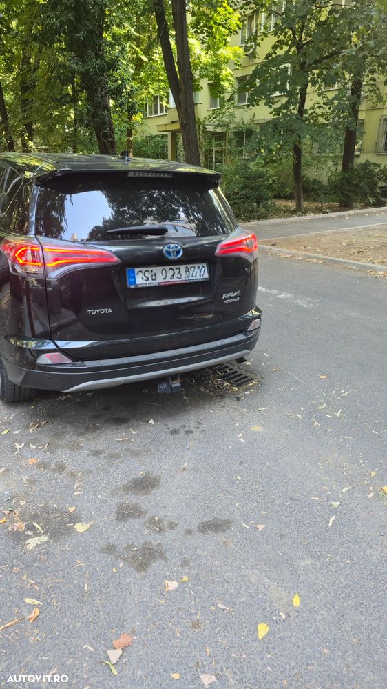 Toyota RAV4 - 2