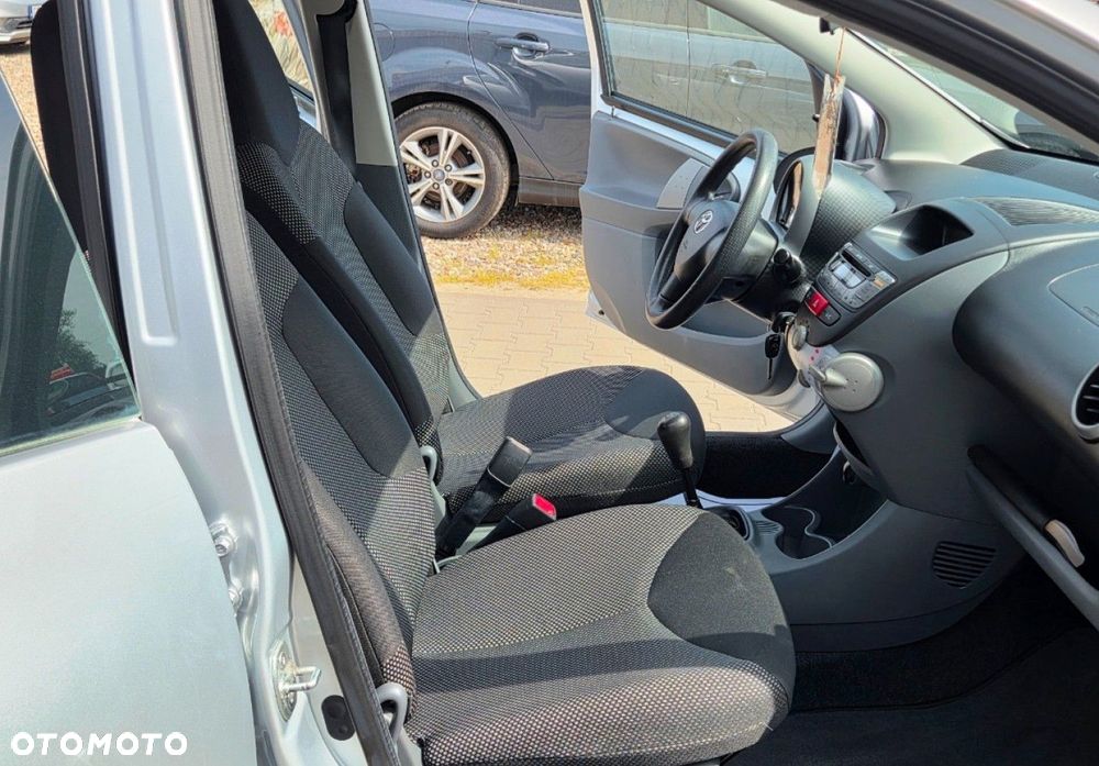 Toyota Aygo - 13