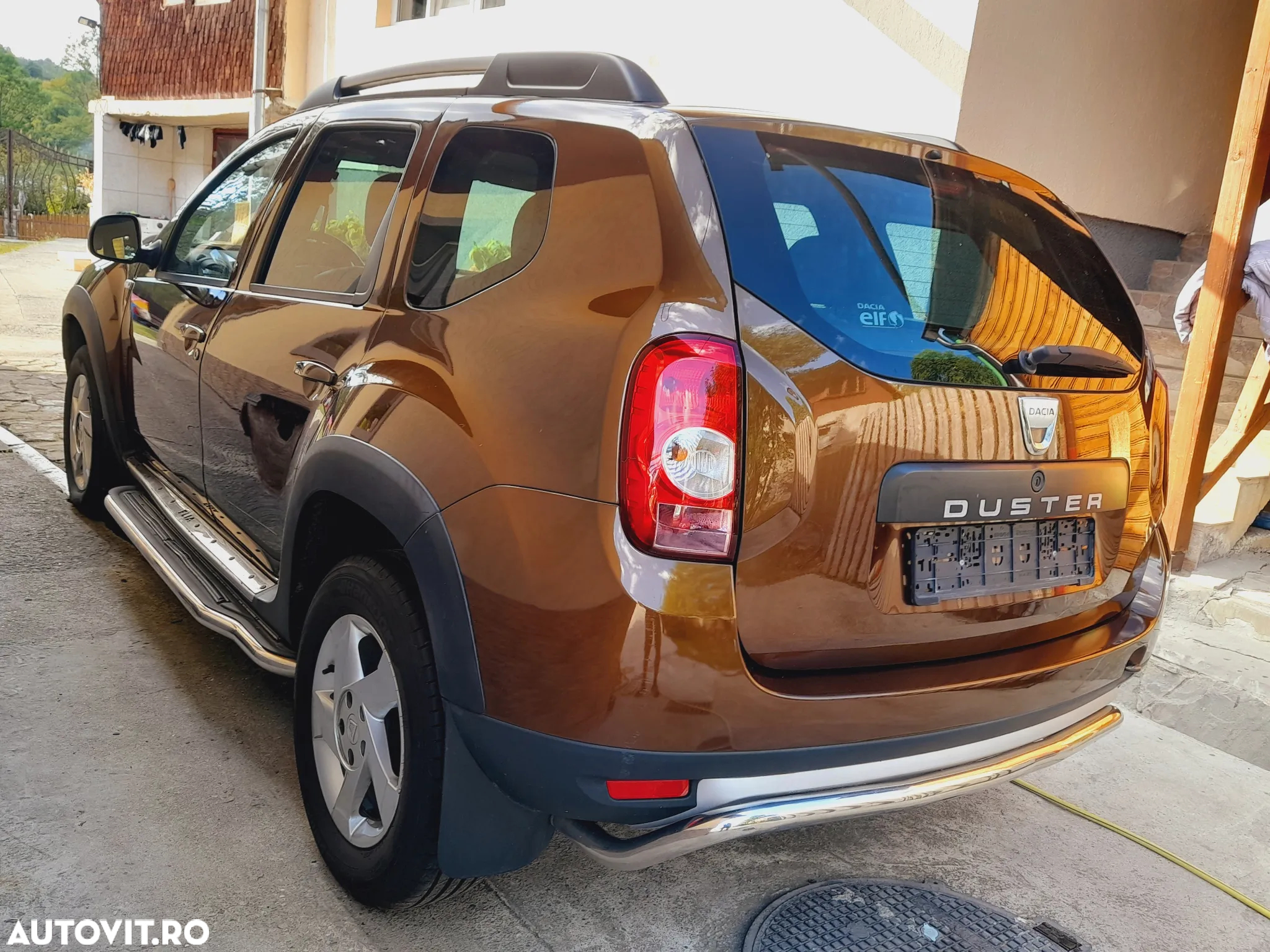 Dacia Duster 1.6 16V 4x4 Prestige - 23