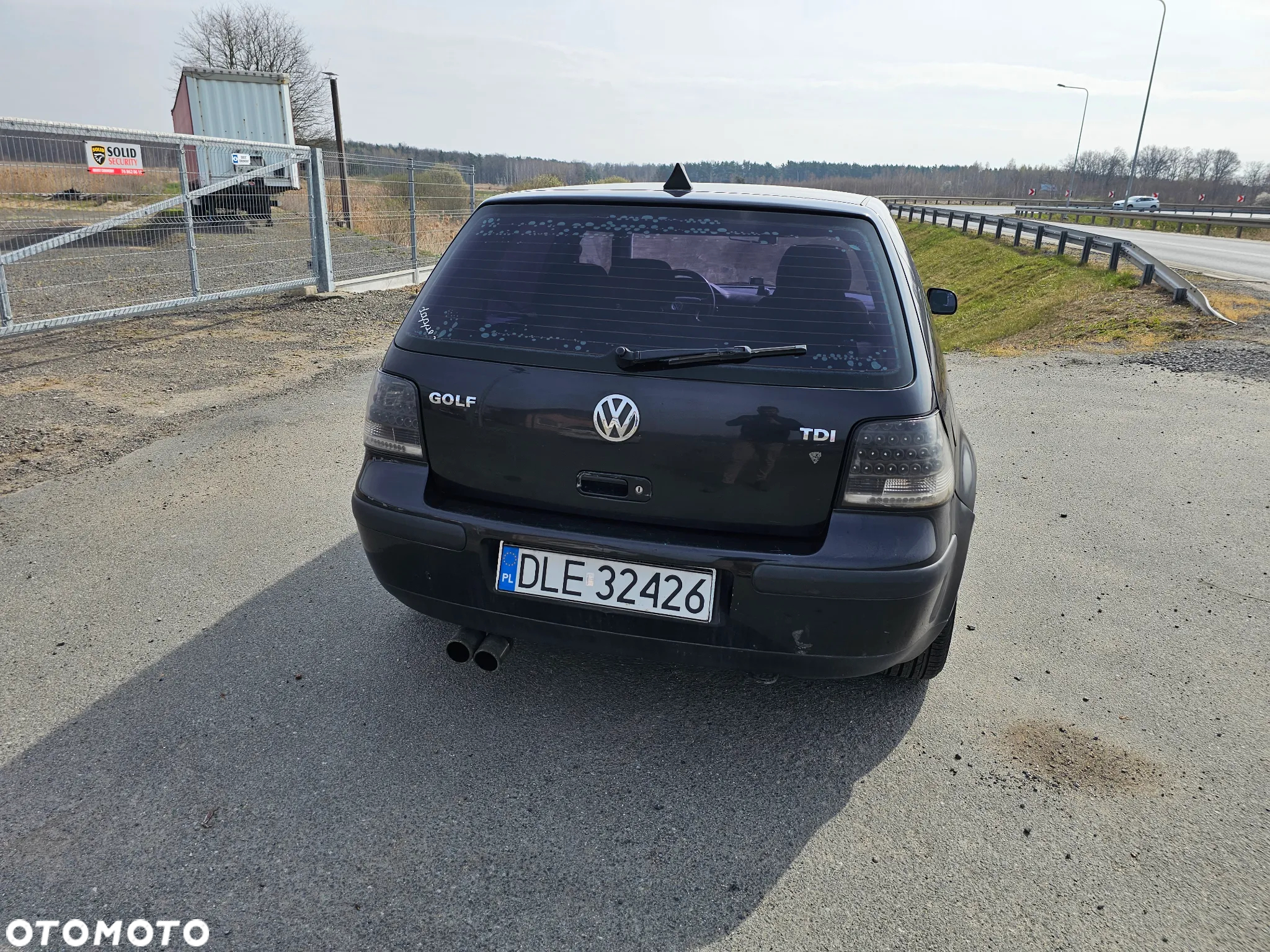 Volkswagen Golf - 11