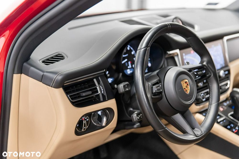 Porsche Macan T PDK - 28