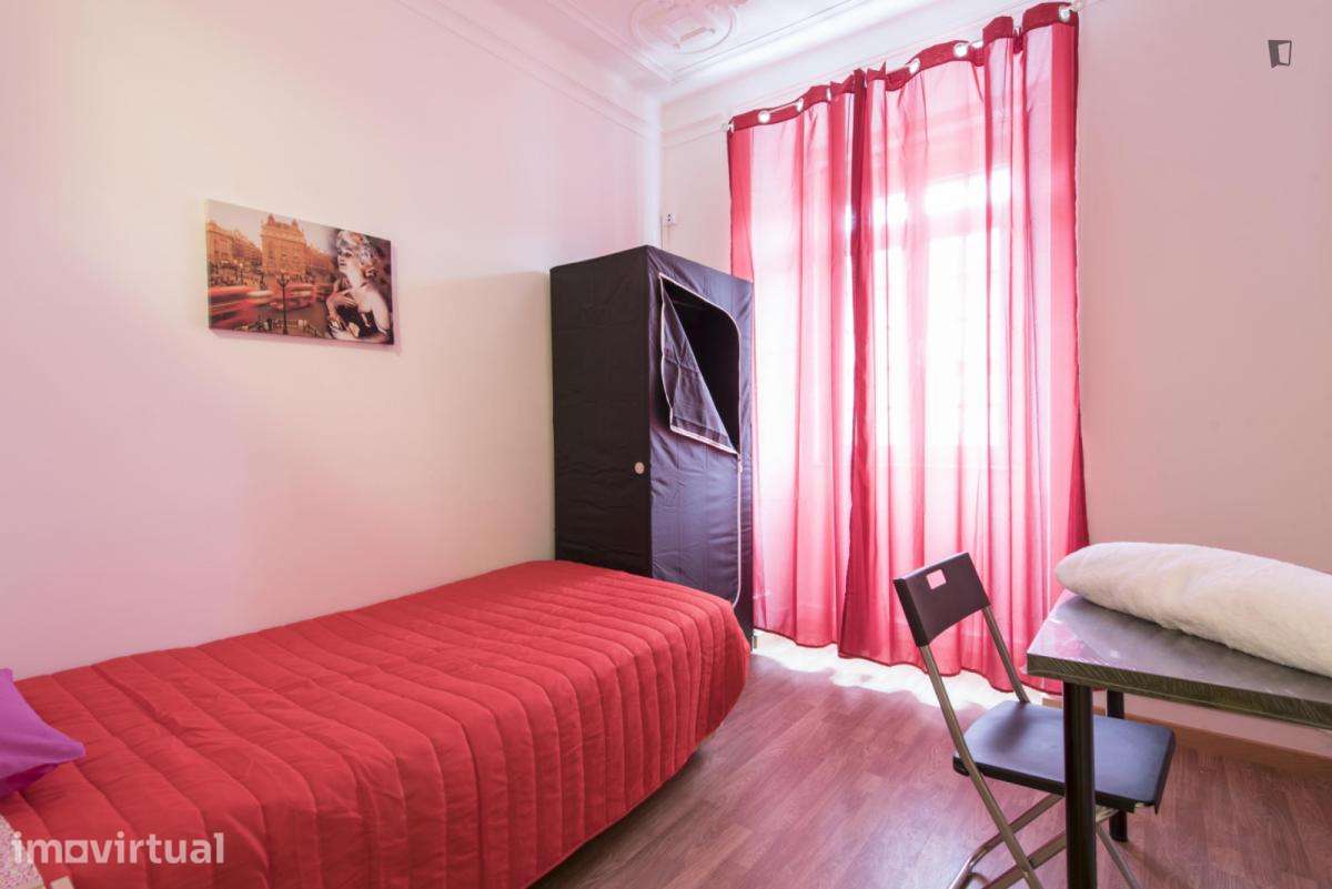Quarto - localizado em Arroios Lisbon - Grande imagem: 3/13