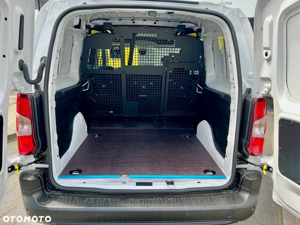 Opel COMBO - 6