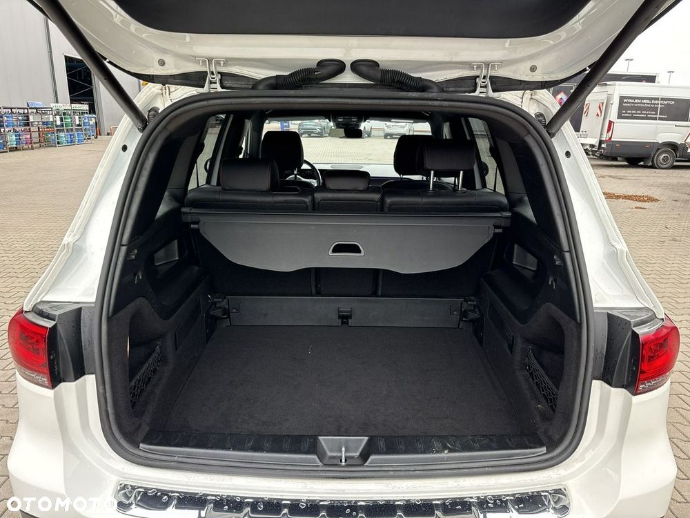 Mercedes-Benz GLB 200 7G-DCT - 21