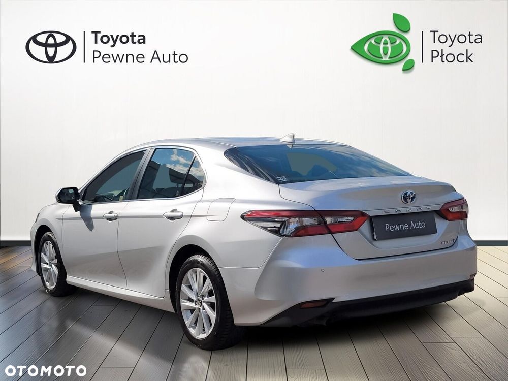 Toyota Camry 2023 photo 4