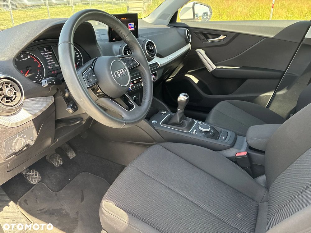 Audi Q2 30 TFSI - 12