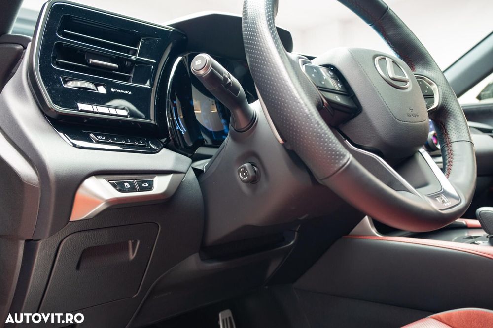 Lexus Seria RX - 16