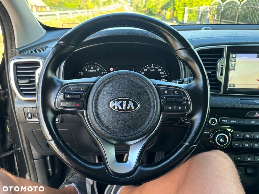 Kia Sportage 1.6 GDI 2WD Dream-Team Edition - 38
