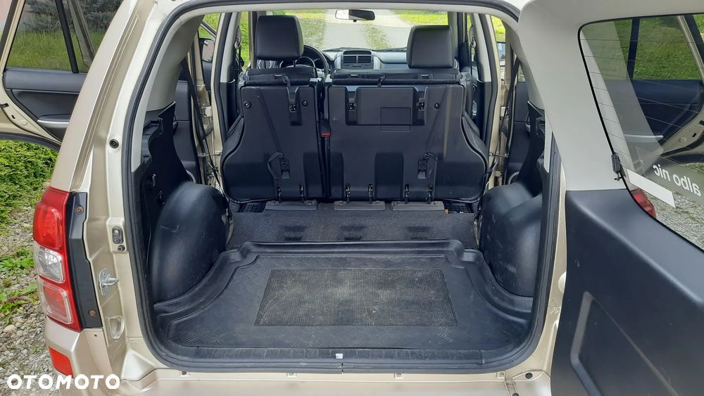 Suzuki Grand Vitara - 20