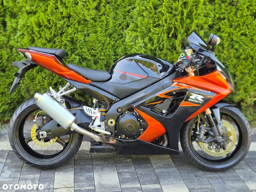 Suzuki GSX-R - 2