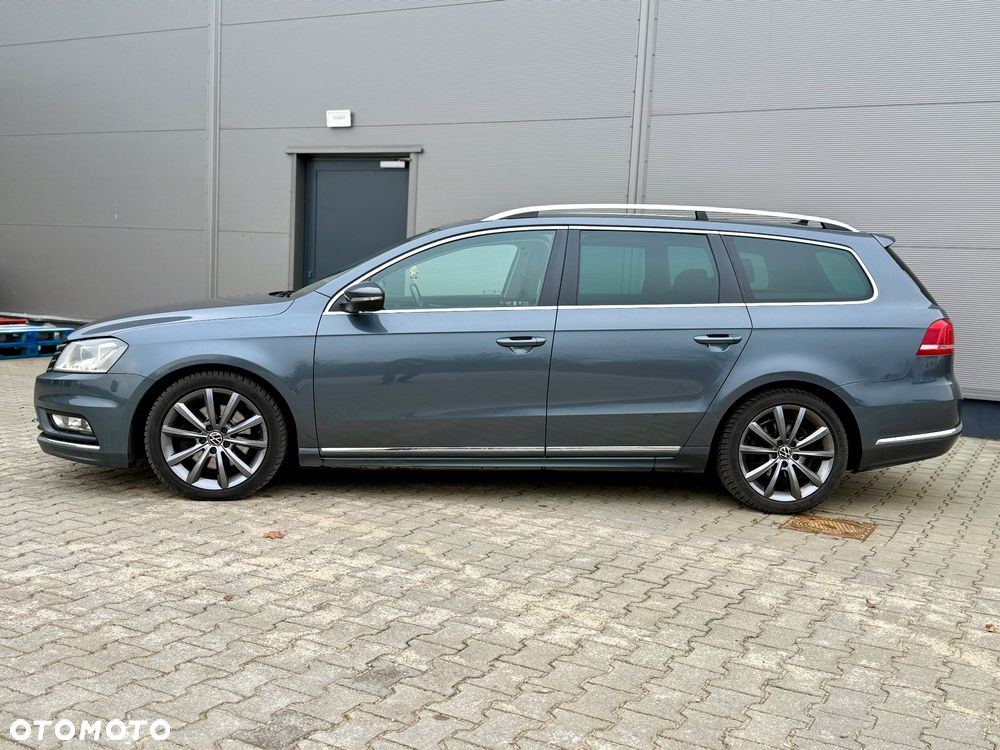 Volkswagen Passat 2.0 TDI DPF DSG 4Motion R-Line Edition Plus - 4