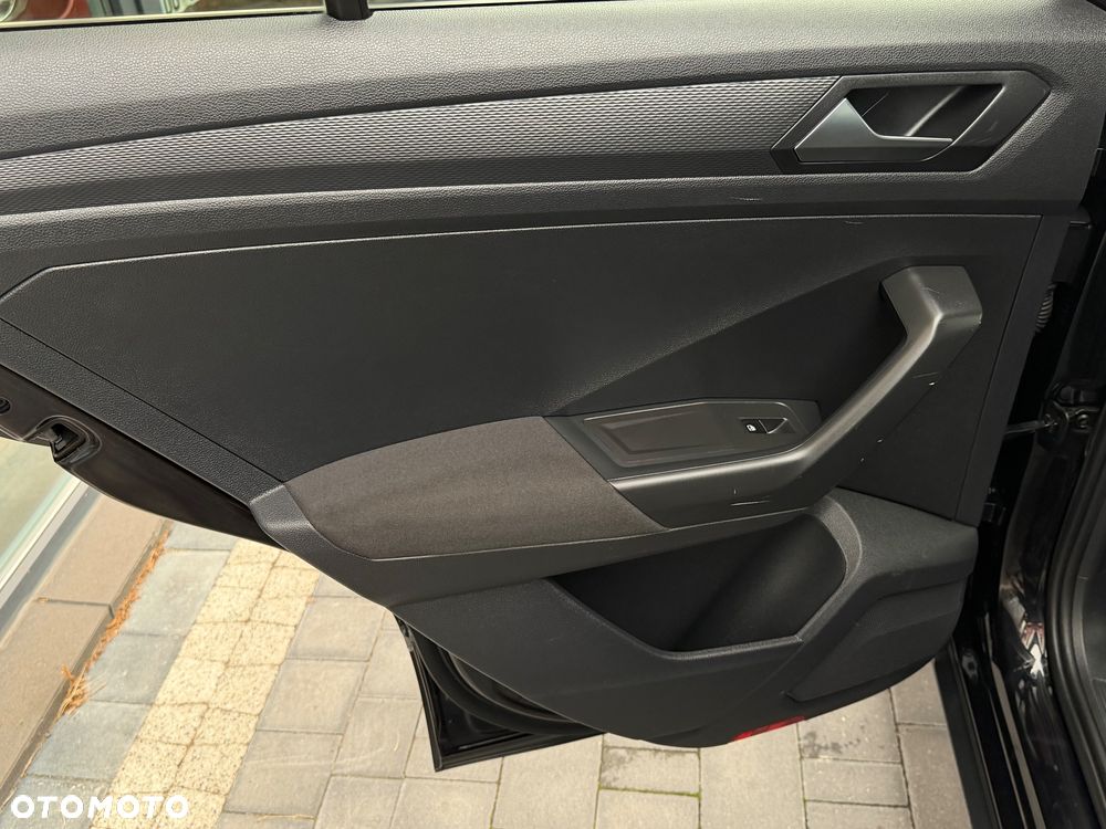 Volkswagen T-Roc 1.5 TSI ACT OPF DSG Style - 36