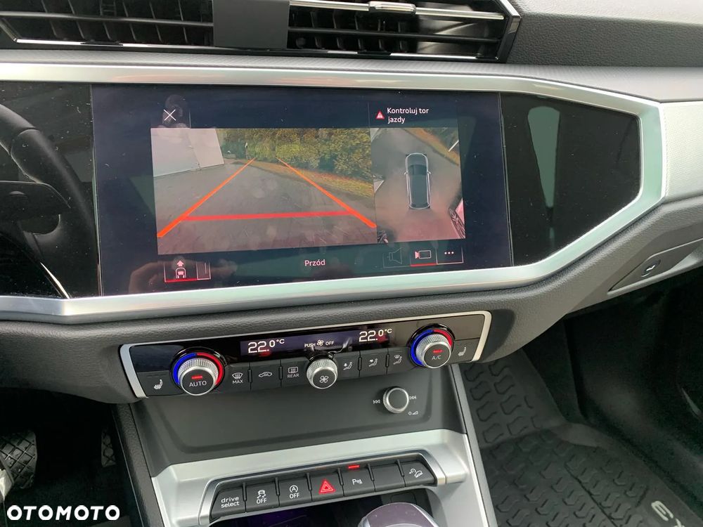Audi Q3 40 TFSI quattro S tronic S line - 11