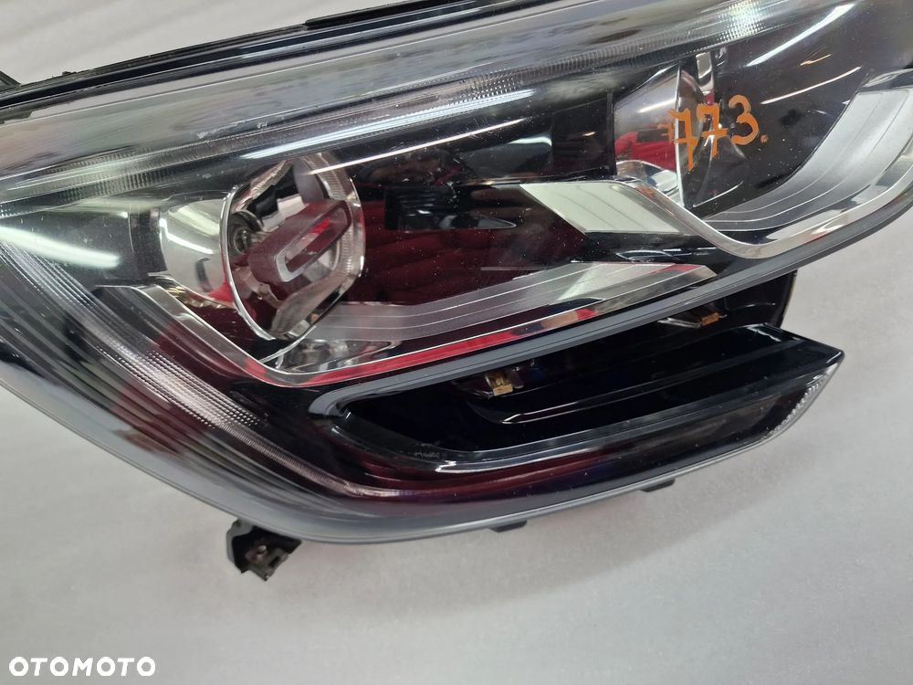 RENAULT MEGANE IV 16- PRAWA LAMPA PRZEDNIA PRZÓD NA H7 + LED , H7+LED , ŁADNA , NR 260108478R , NR AUKCJI LA773 - 6