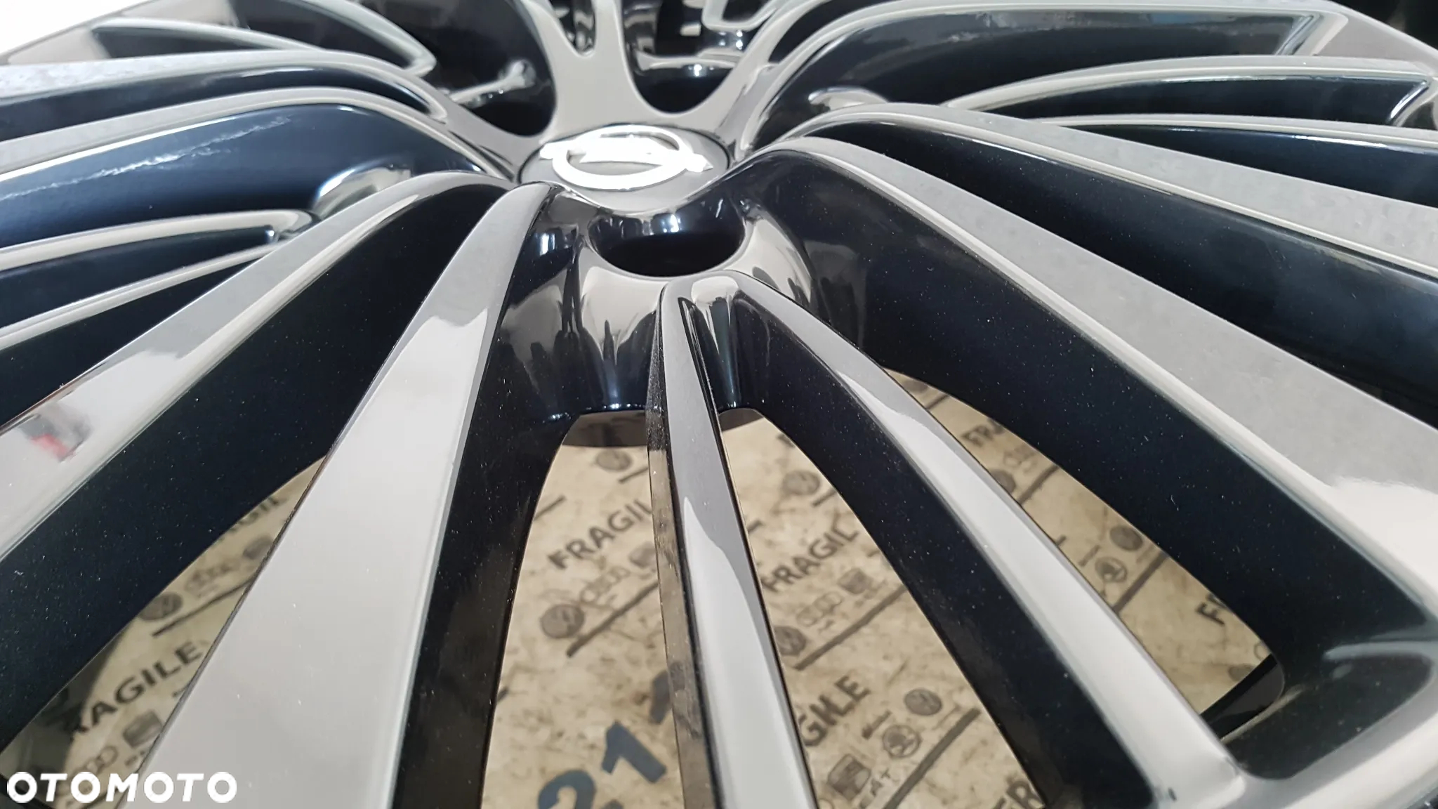 FELGI ALU ORYGINAŁ  OPEL GRANDLAND X  7,5jx18  IS49 5x108 CZUJNIKI - 9