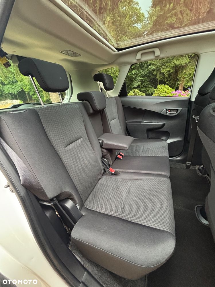 Toyota Verso S 1.33 Premium - 23