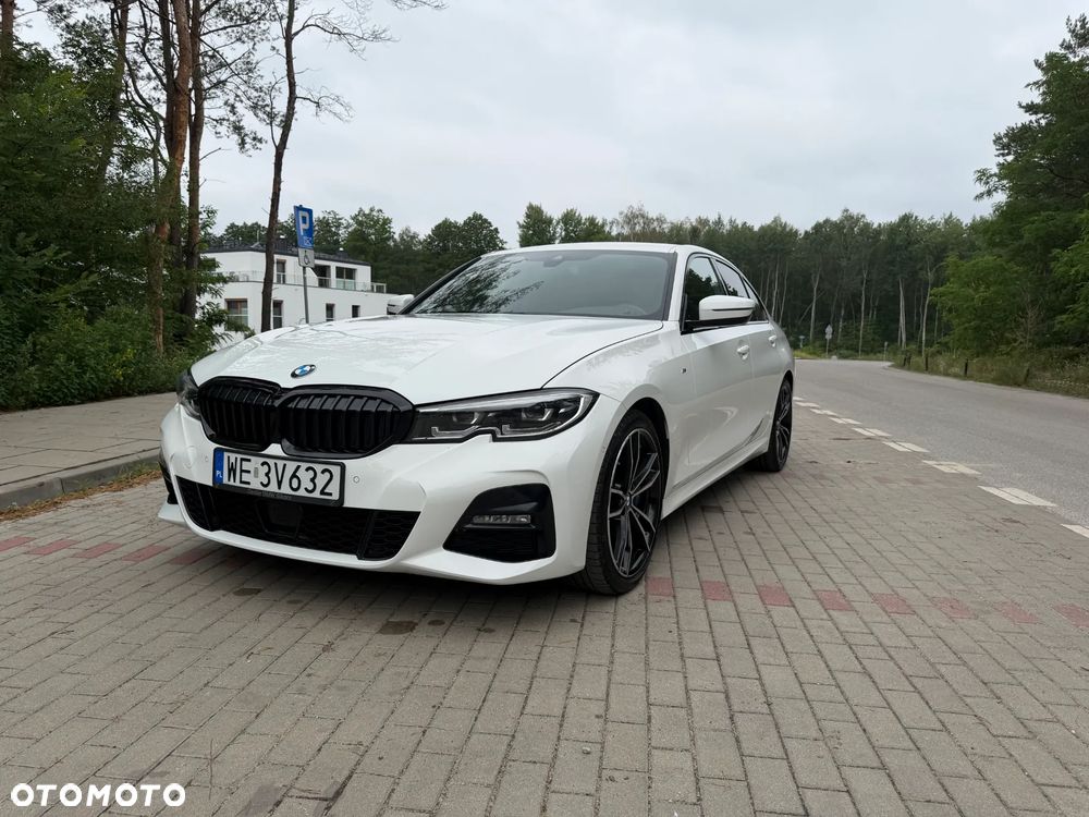 BMW Seria 3 330i xDrive M Sport sport - 1