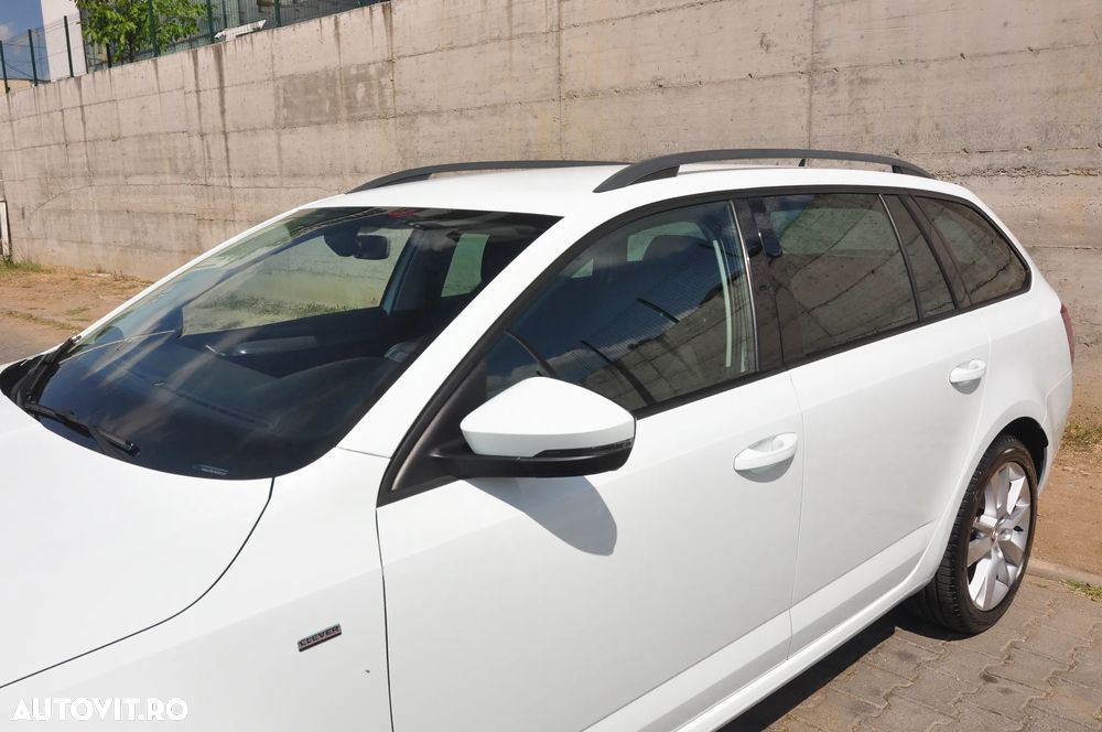Skoda Octavia 2.0 TDI DSG 4X4 Style - 14