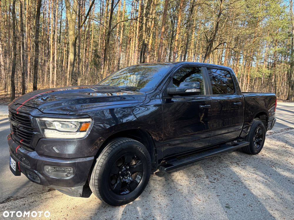 RAM 1500 Crew Cab Shortbed Bighorn - 4