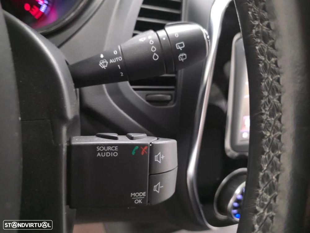 Renault Captur - 30