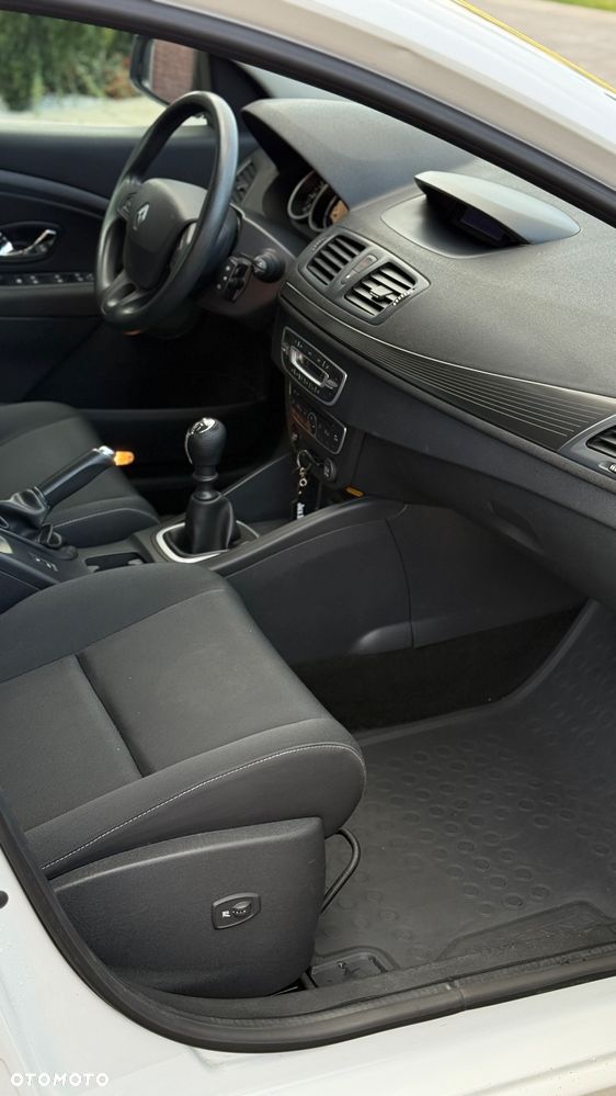 Renault Megane 1.5 dCi Intens - 30