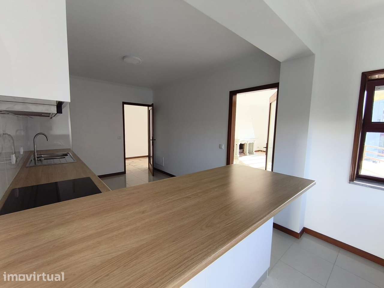 Apartamento T3 centro de Albergaria-a-Velha - Grande imagem: 3/27