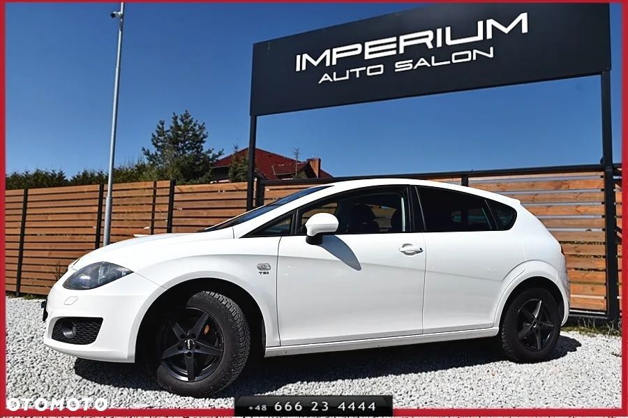 Seat Leon 2010 photo 2