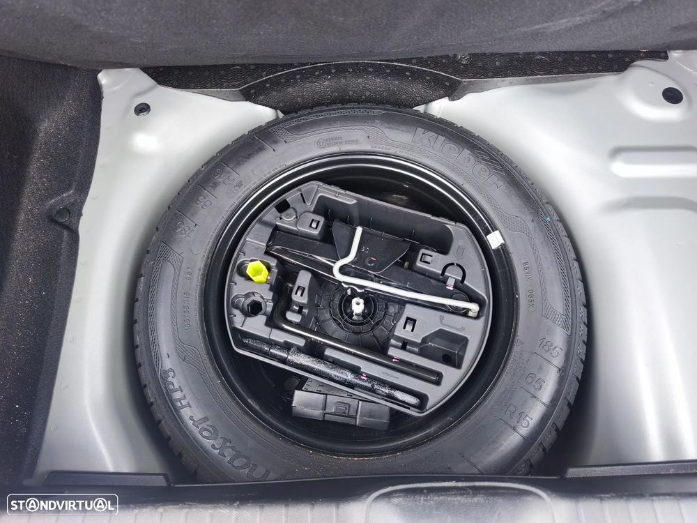 Peugeot 208 1.2 PureTech Style - 8