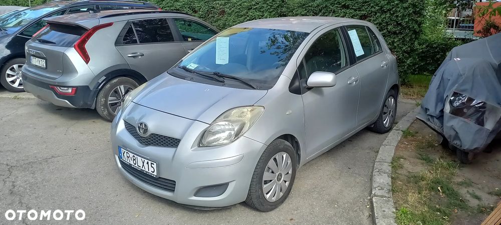 Toyota Yaris 1.33 Luna - 2