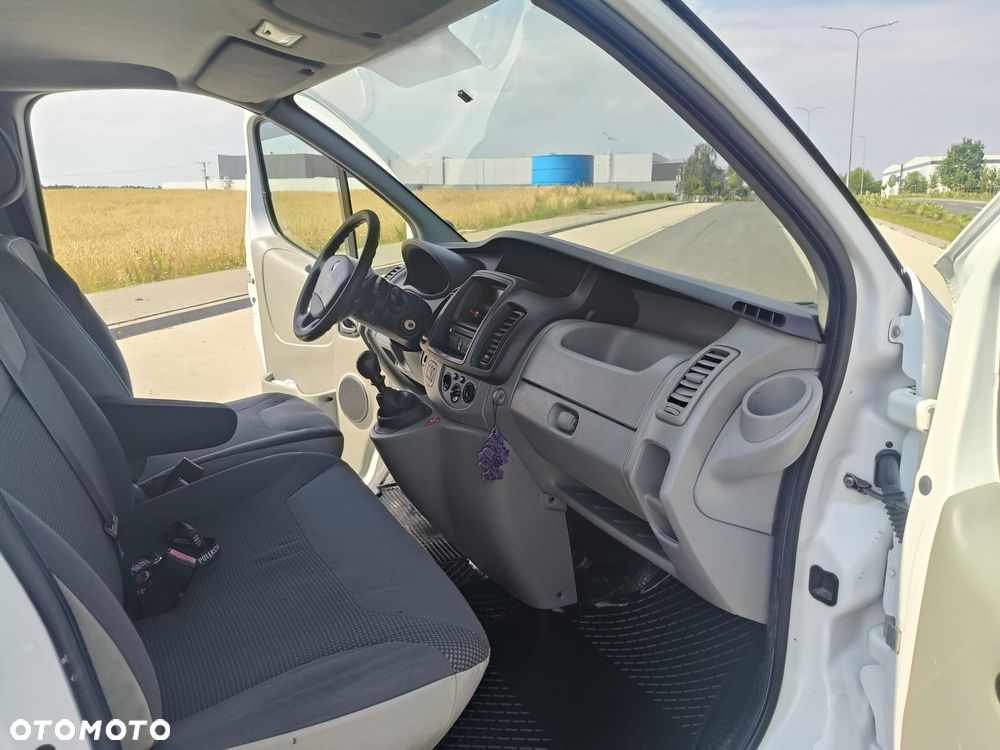 Renault Trafic - 7