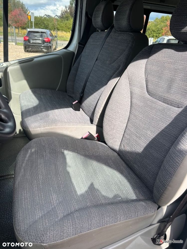 Renault Trafic - 15