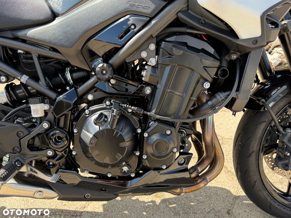 Kawasaki Z 900 - 34