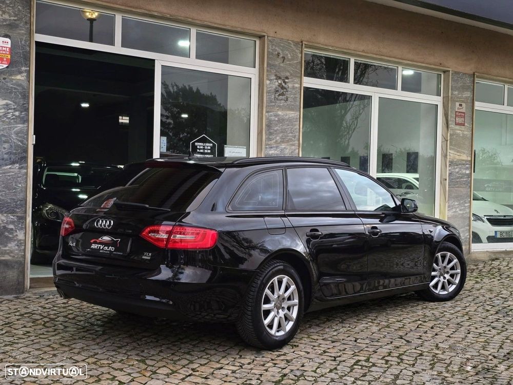 Audi A4 Avant 2.0 TDI ultra DPF Attraction - 12