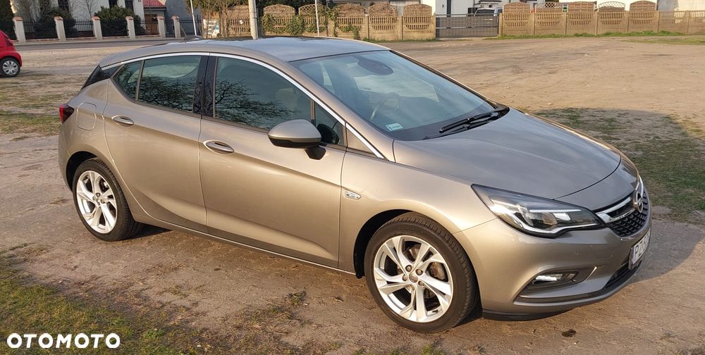 Opel Astra 1.4 T Dynamic - 3
