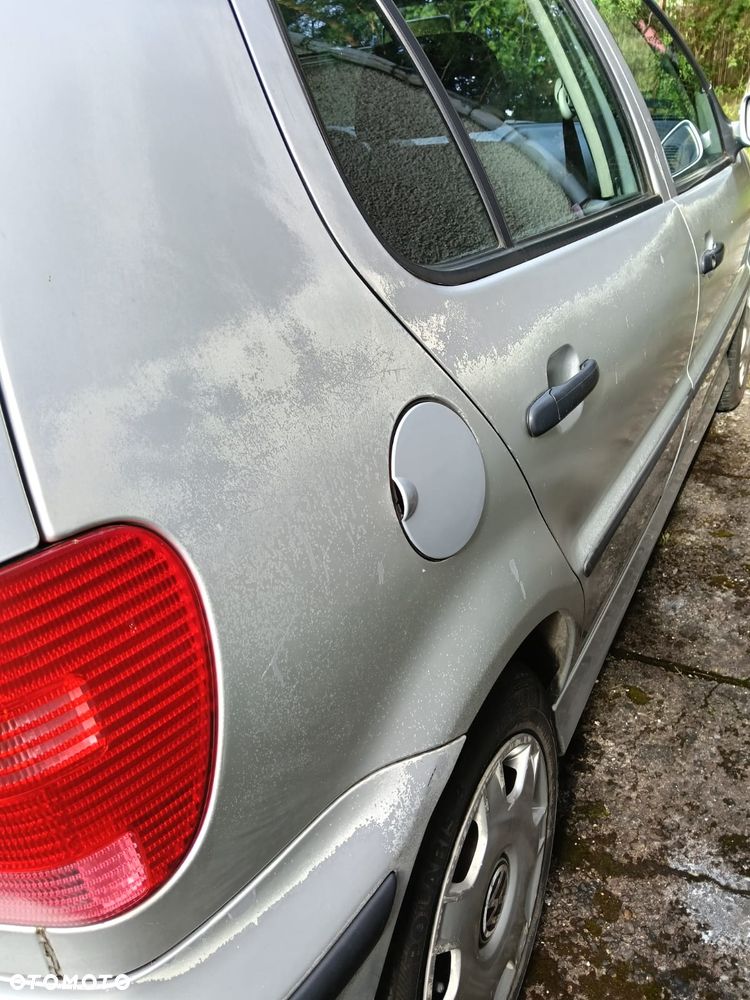 Volkswagen Polo 60 - 16