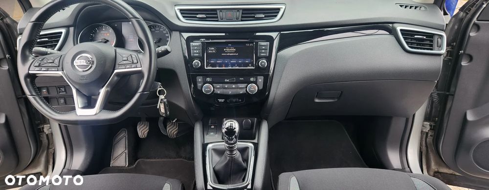 Nissan Qashqai 1.3 DIG-T Tekna EU6d - 17