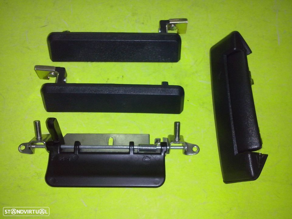 Puxadores das portas Toyota Hiace Lh50 e Lh51 NOVOS - 1