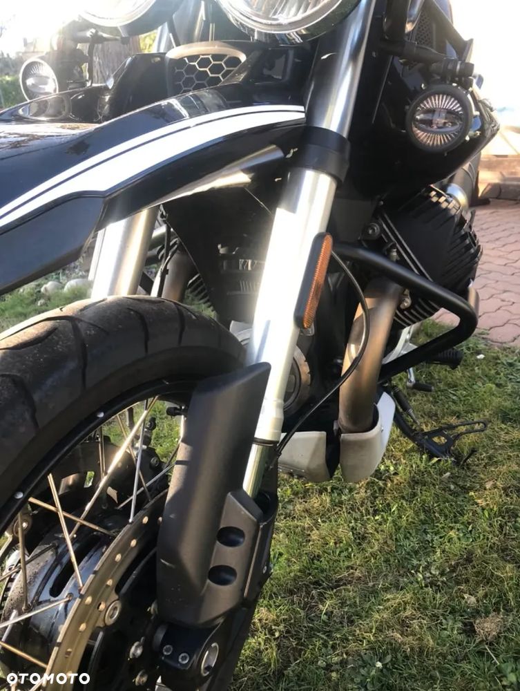 Moto Guzzi V85 - 11
