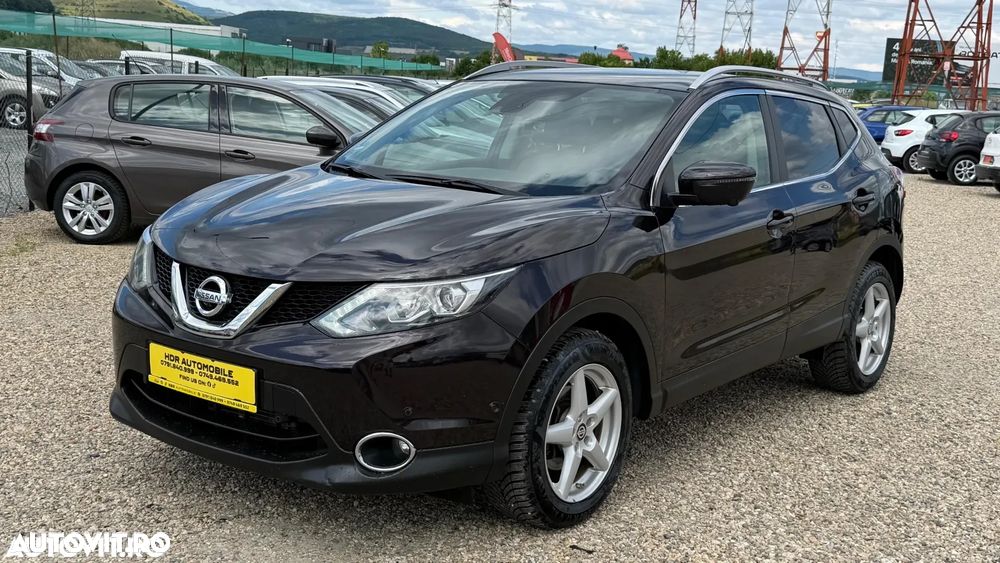 Nissan Qashqai 1.6 DCI Xtronic TEKNA+ - 22
