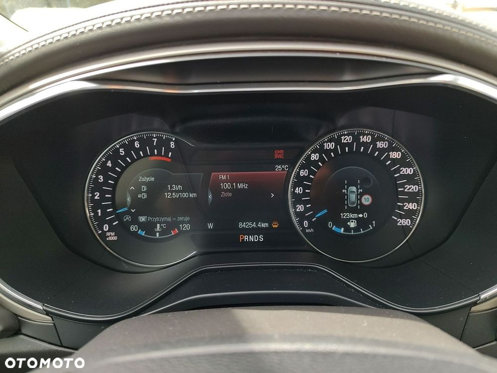 Ford Mondeo 2.0 EcoBoost STart-Stopp Autom Vignale - 18