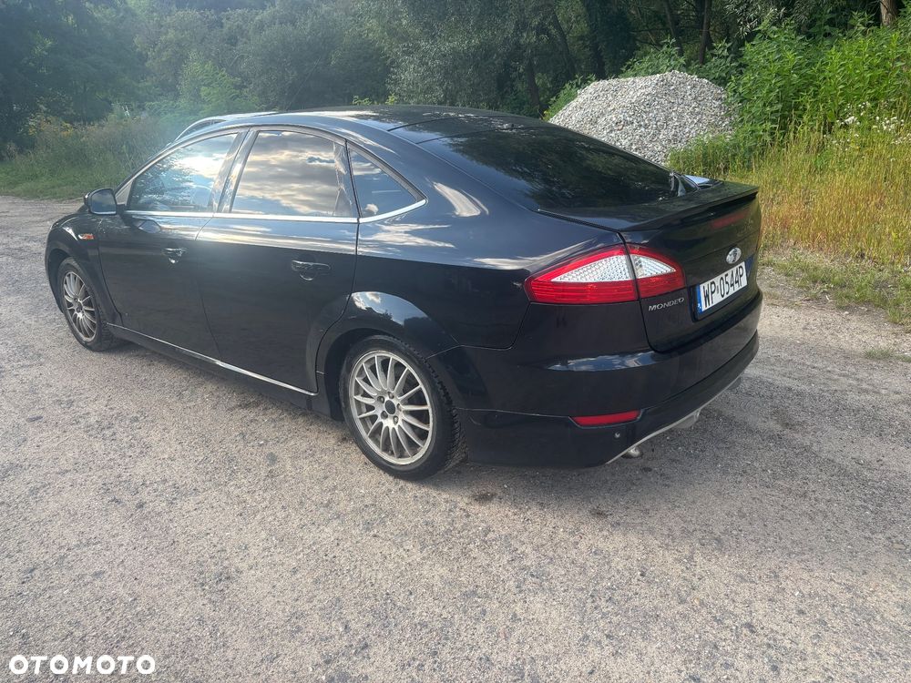 Ford Mondeo 2.0 TDCi Titanium X - 2
