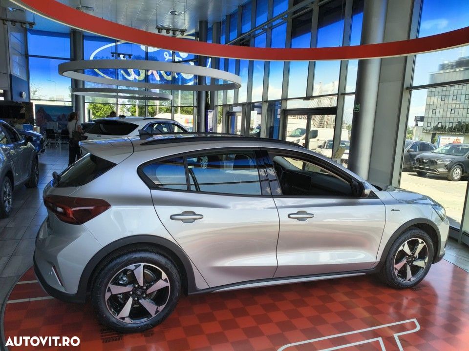 Ford Focus - 1