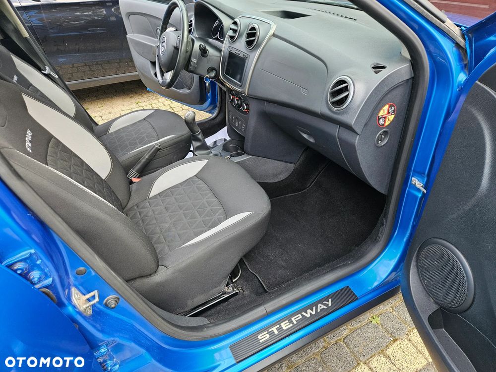 Dacia Sandero Stepway TCe 90 Prestige - 16