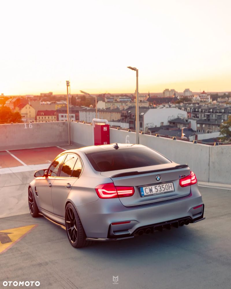 BMW M3 CS DKG - 12