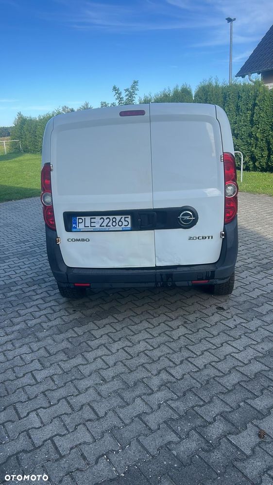 Opel Combo - 4