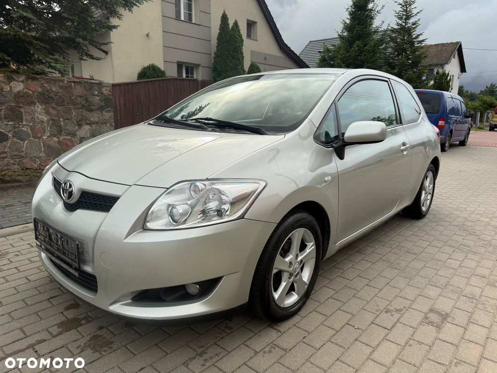 Toyota Auris 1.6 VVT-i Luna