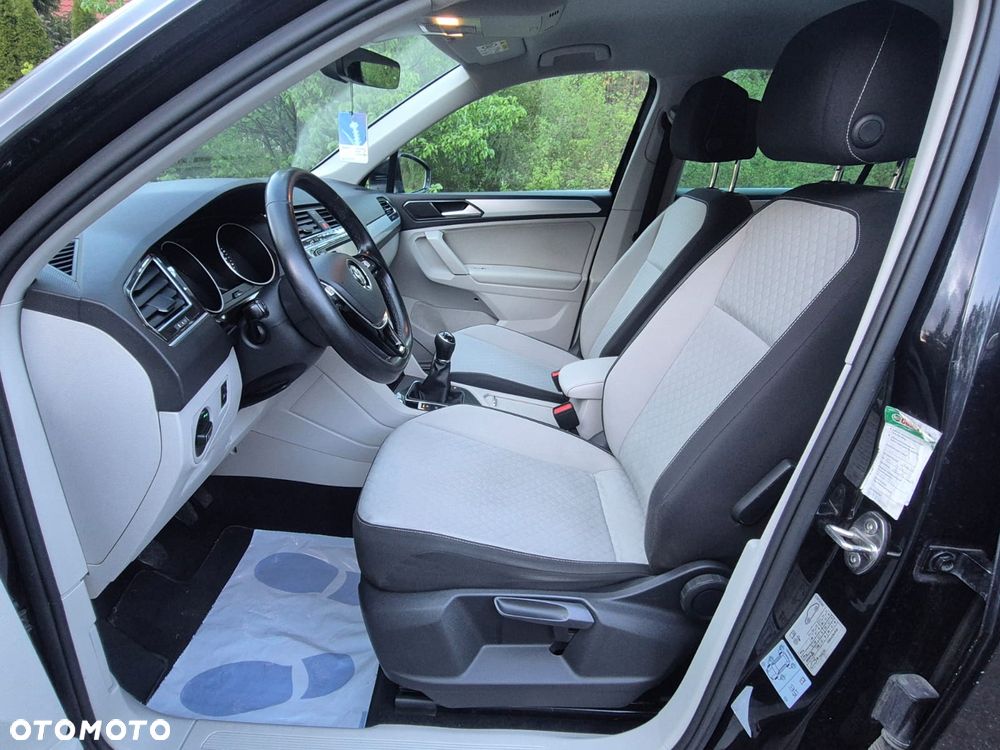Volkswagen Tiguan 2.0 TDI SCR Elegance - 13