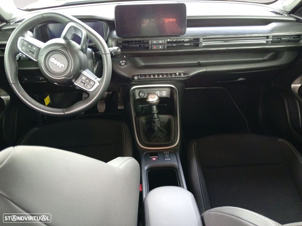 Jeep Avenger 1.2 GSE T3 Altitude - 10