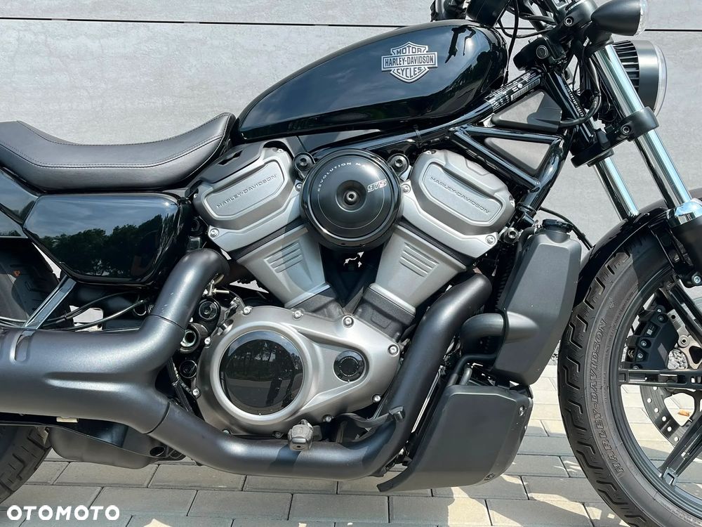 Harley-Davidson Sportster Nightster 975 - 8