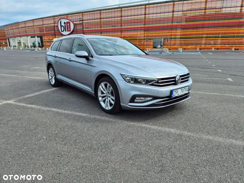 Volkswagen Passat 2.0 TDI Elegance DSG - 3